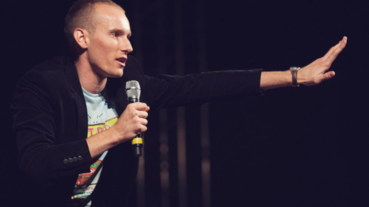 Večer stand up komedije: Jernej Celec, Aleš Novak in Damjan Vester