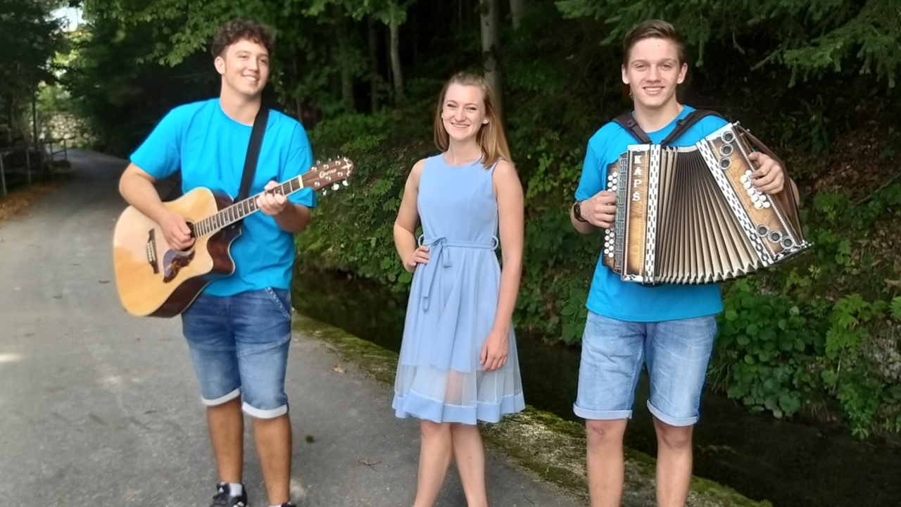 oktoberfest Pri podkvi z Ansamblom Štos