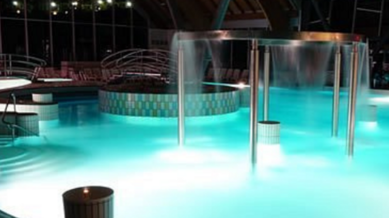 Nočno kopanje v Termah Snovik